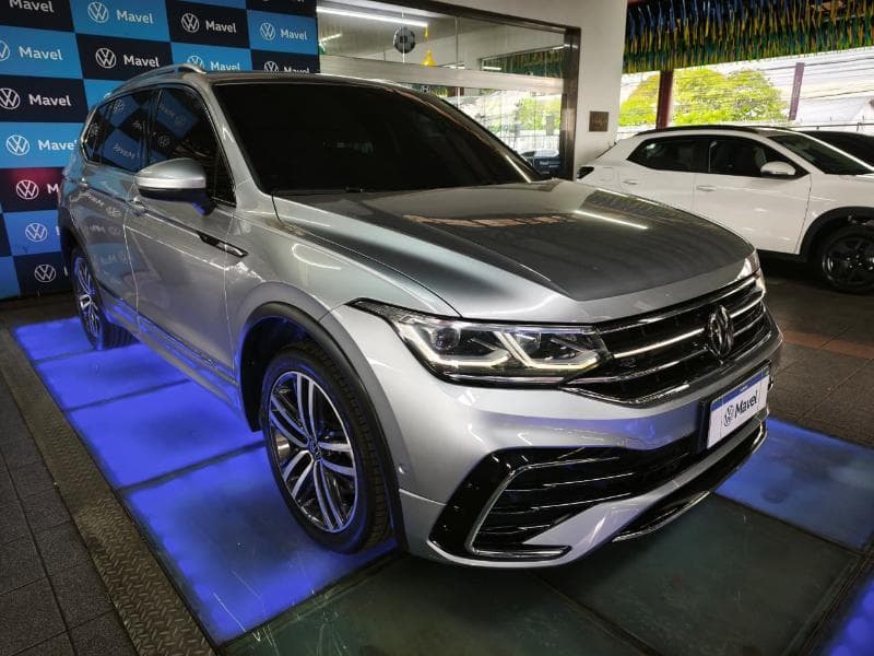 VOLKSWAGEN TIGUAN 2.0 300 TSI GASOLINA ALLSPACE R-LINE AUTOMÁ 2024 - foto 1